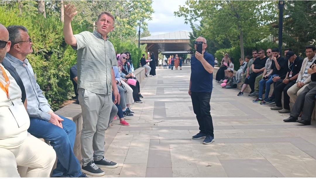 Jurnalistlər Aksarayda bir araya gəldilər- Fotolar