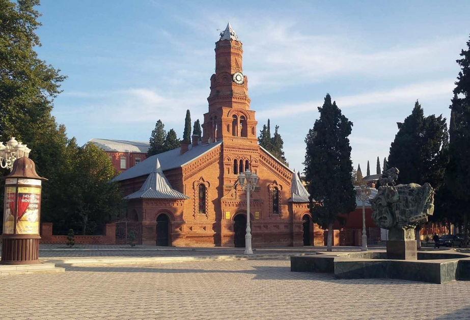 Gəncə Kukla Teatrı bu il 4 yeni tamaşa hazırlayacaq