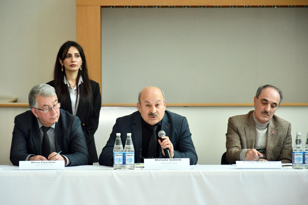 Bölgələrdəki teatrların fəaliyyətinə həsr olunan müşavirə - Fotolar