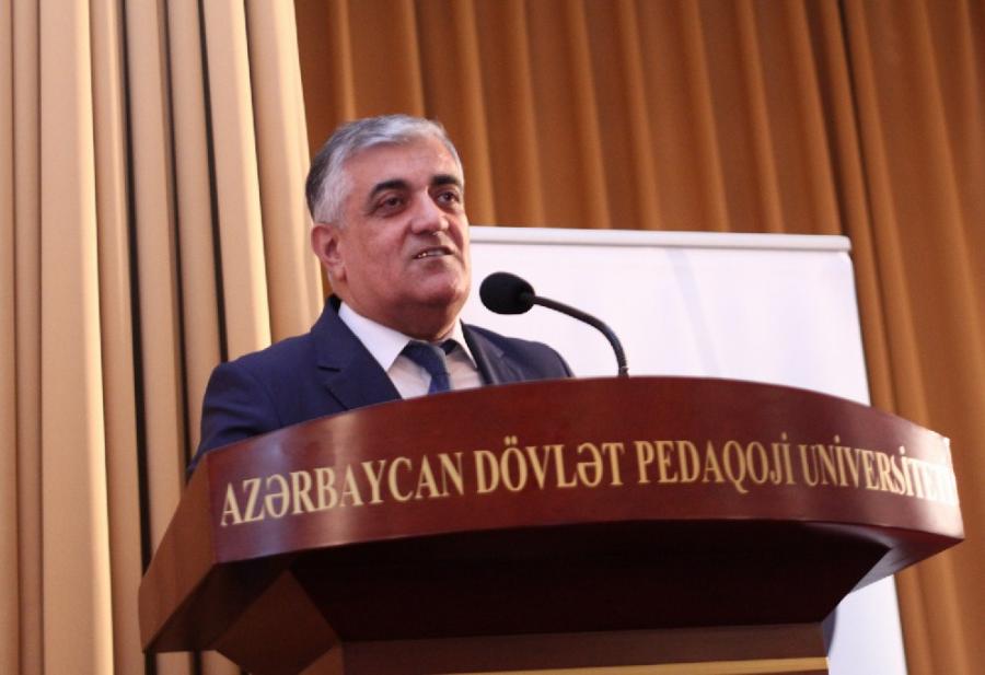 Türk ruhlu, Azərbaycan sevdalı poeziya - Professor Elman Quliyev yazır