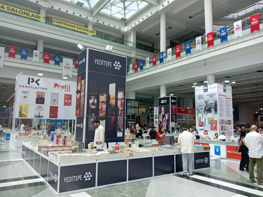 Türkiyədə 20-ci Ankara kitab sərgisi açılıb - Fotolar