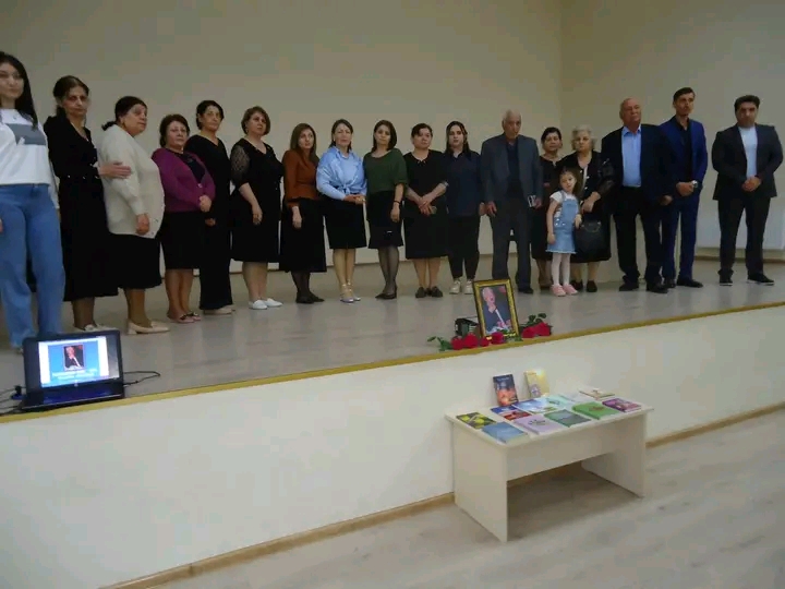 Əzəl-axır söz qalacaq dünyada... Əzəl-axır söz qalacaq dünyada...