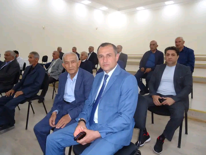 Əzəl-axır söz qalacaq dünyada... Əzəl-axır söz qalacaq dünyada...