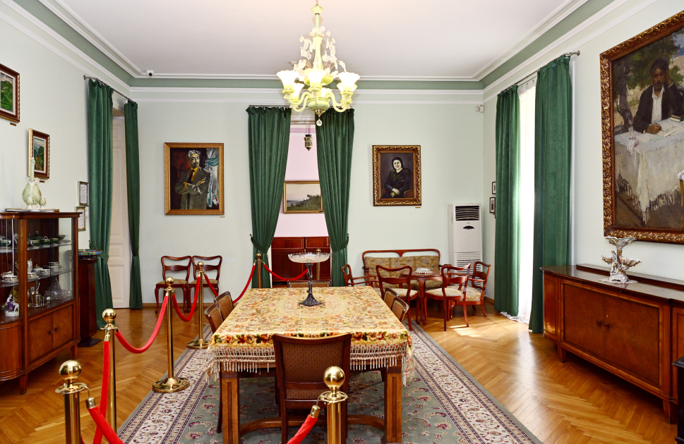 Demə, Səməd Vurğun gəldi-gedərdi... - Ev muzeyindən REPORTAJ