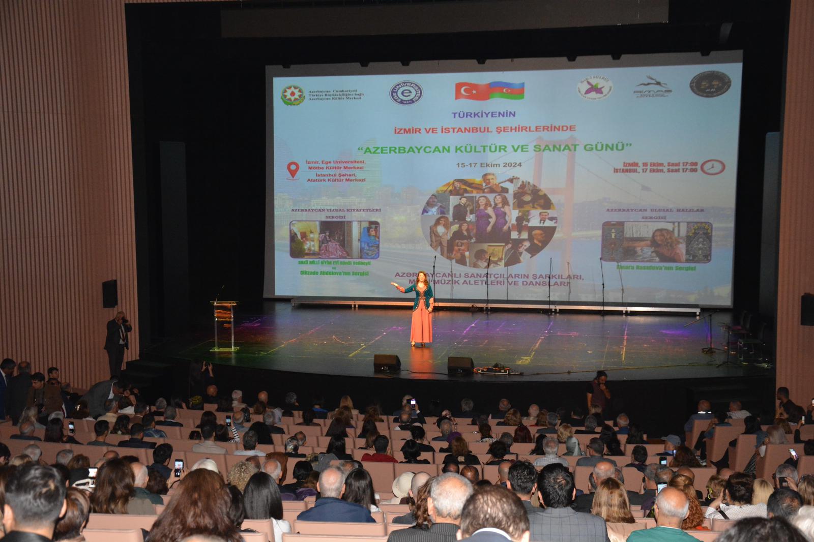 İstanbul şəhərində “Azərbaycan mədəniyyət və sənət günü” nün açılışı olub - fotolar İstanbul şəhərində “Azərbaycan mədəniyyət və sənət günü” nün açılışı olub - fotolar