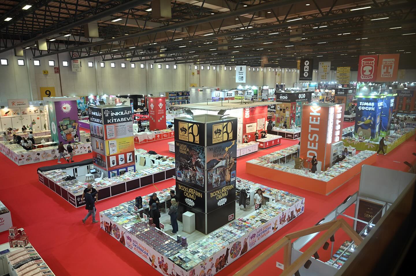 Azərbaycanın fəxri qonaq olduğu 41-ci İstanbul beynəlxalq kitab sərgisi açıldı - Fotolar Azərbaycanın fəxri qonaq olduğu 41-ci İstanbul beynəlxalq kitab sərgisi açıldı - Fotolar