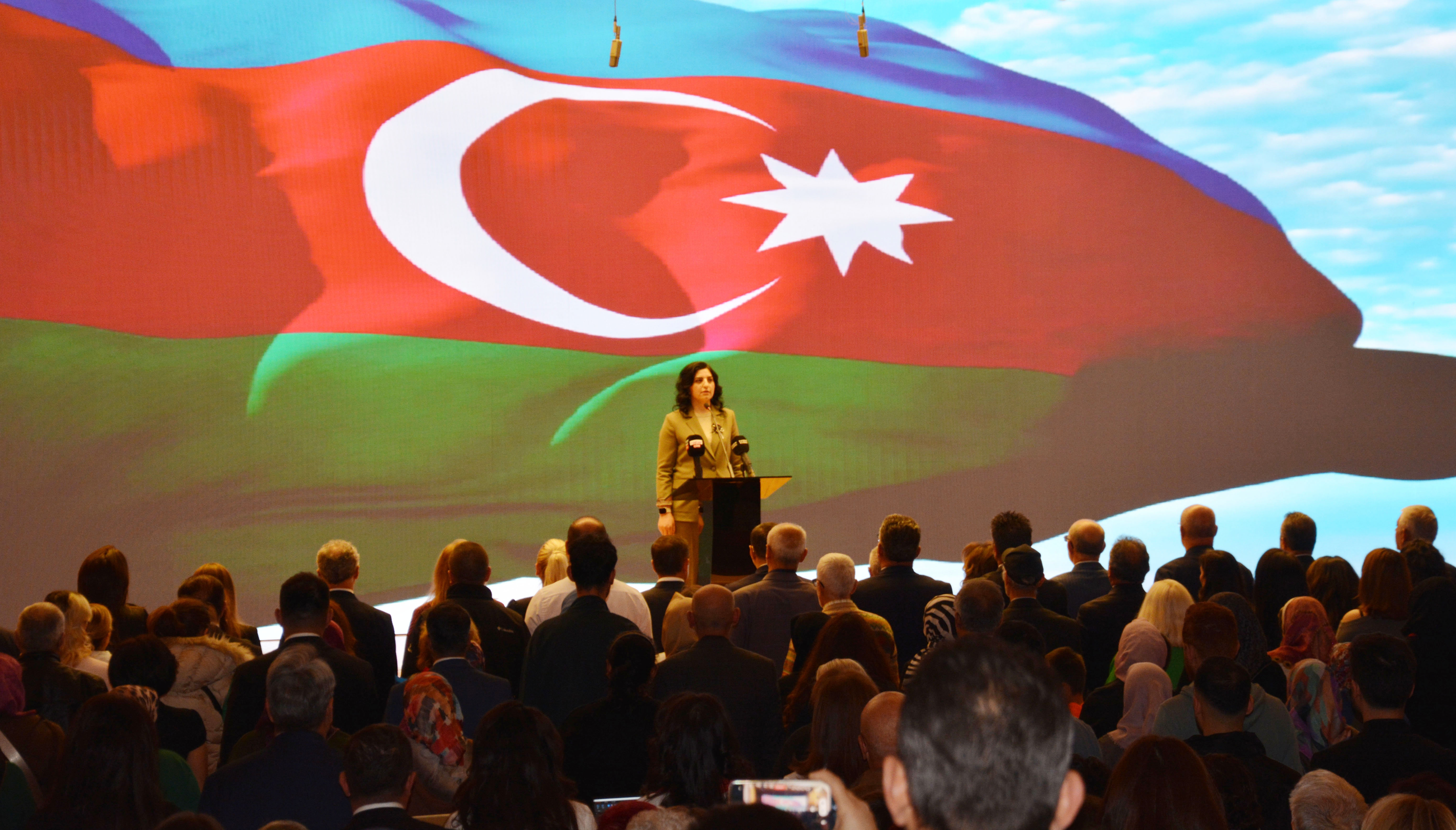 Ankarada "Zafər Günü"ə həsr olunmuş filmin premyerası olub - Fotolar