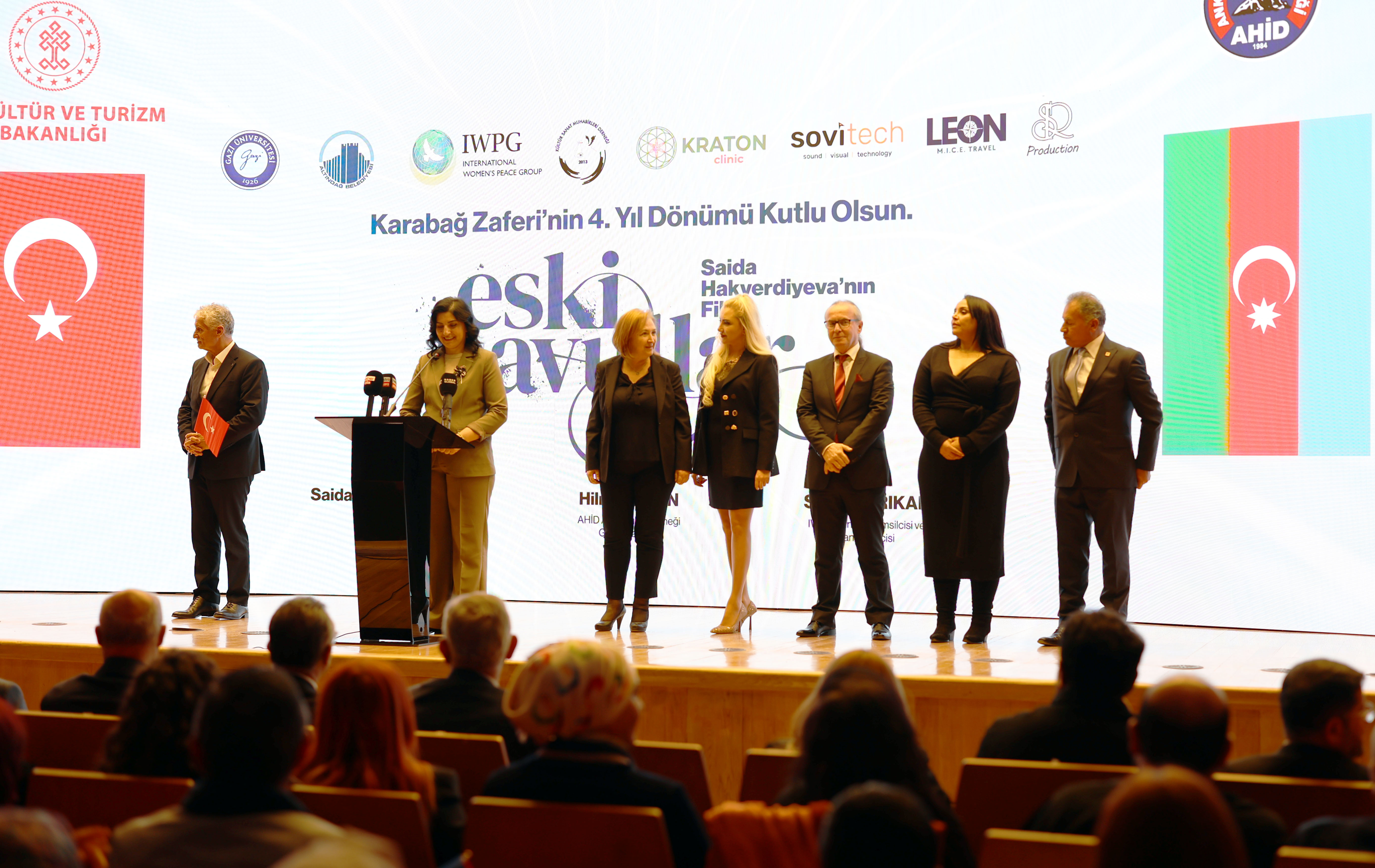 Ankarada "Zafər Günü"ə həsr olunmuş filmin premyerası olub - Fotolar