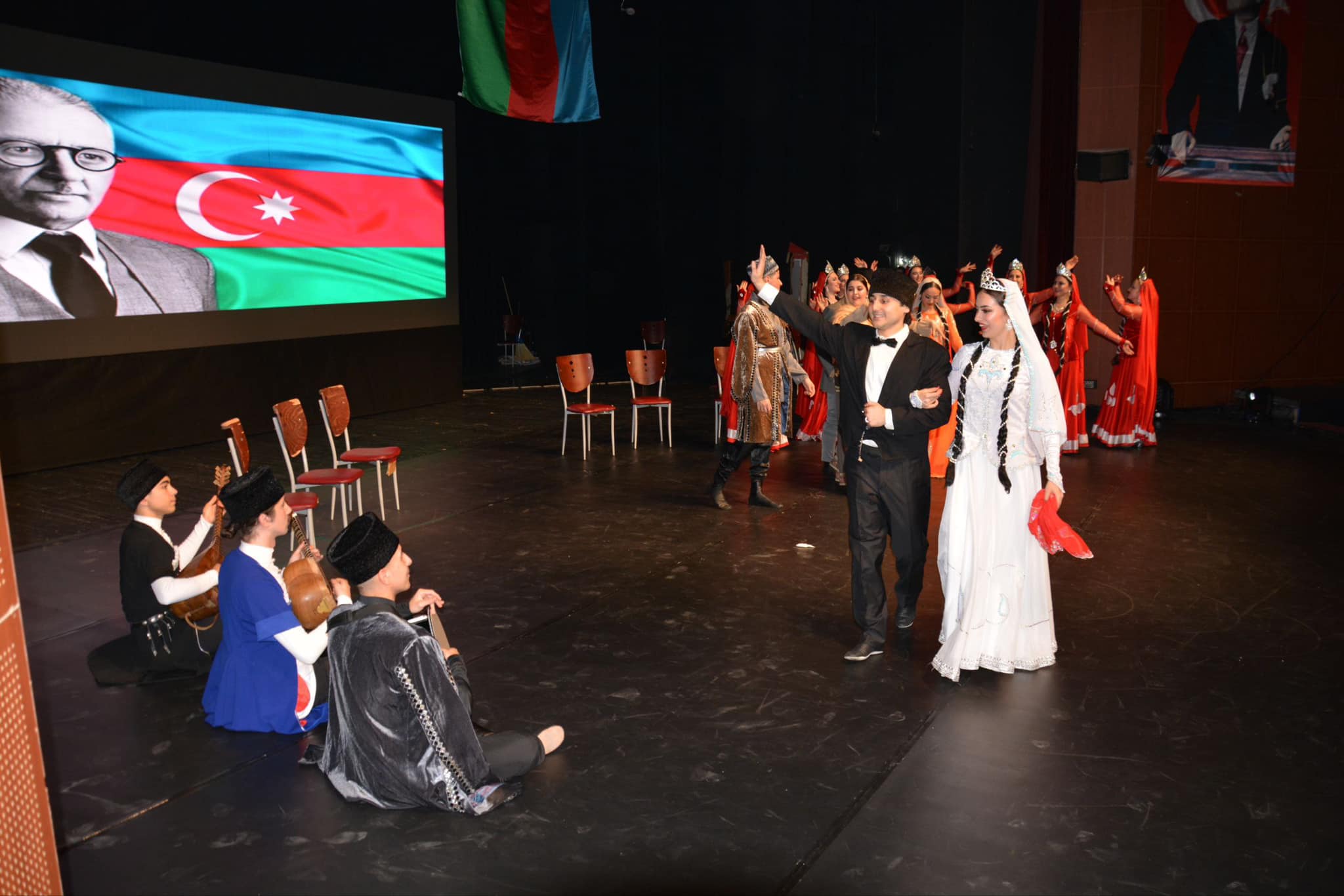 Ankarada “Azərbaycan gecəsi” adlı tədbir keçirilib - FOTOLAR Ankarada “Azərbaycan gecəsi” adlı tədbir keçirilib - FOTOLAR