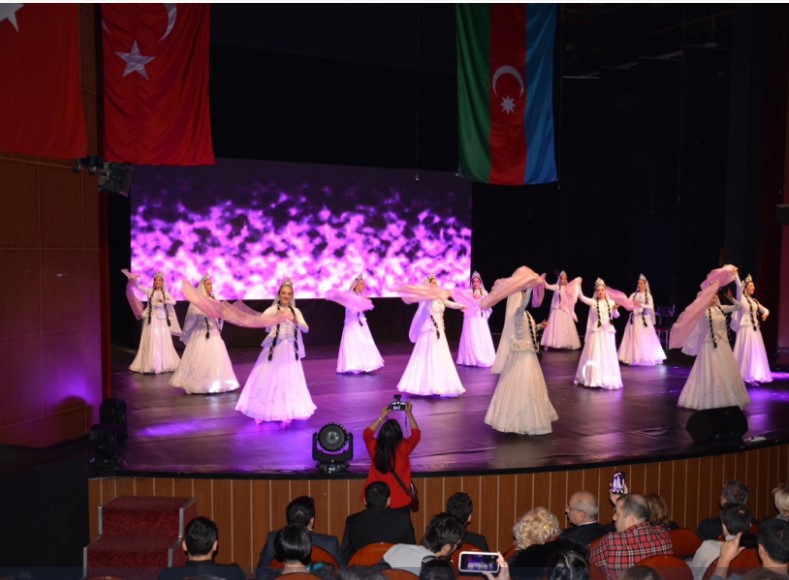 Ankarada “Azərbaycan gecəsi” adlı tədbir keçirilib - FOTOLAR Ankarada “Azərbaycan gecəsi” adlı tədbir keçirilib - FOTOLAR