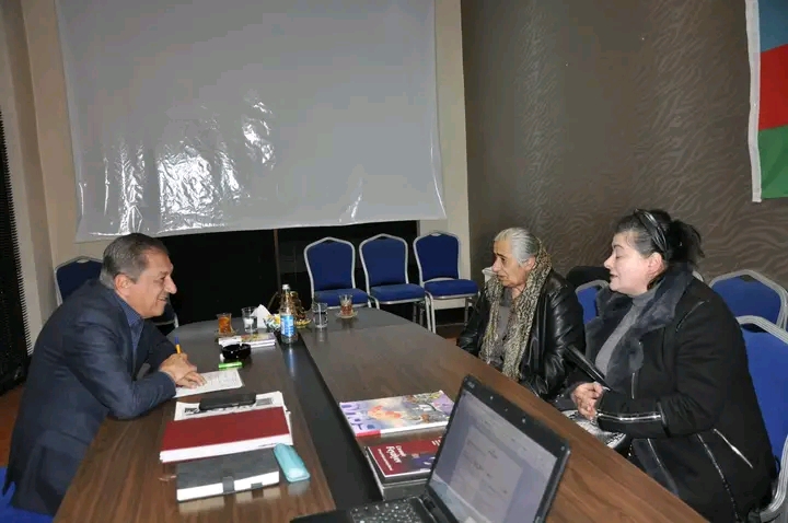 Deputat seçicilərlə görüşdü - Fotolar