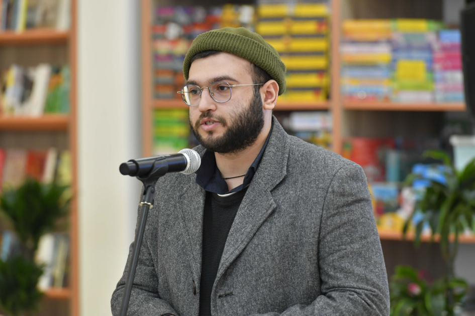 BP  5 azərbaycanlı müəllifin kitabını nəşr etdirib - FOTOLAR