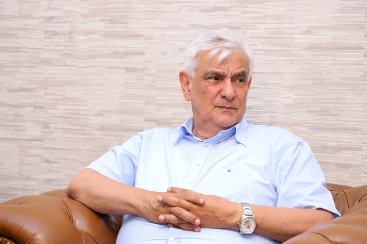 Kamal Abdullanın yeni kitabı çap olundu