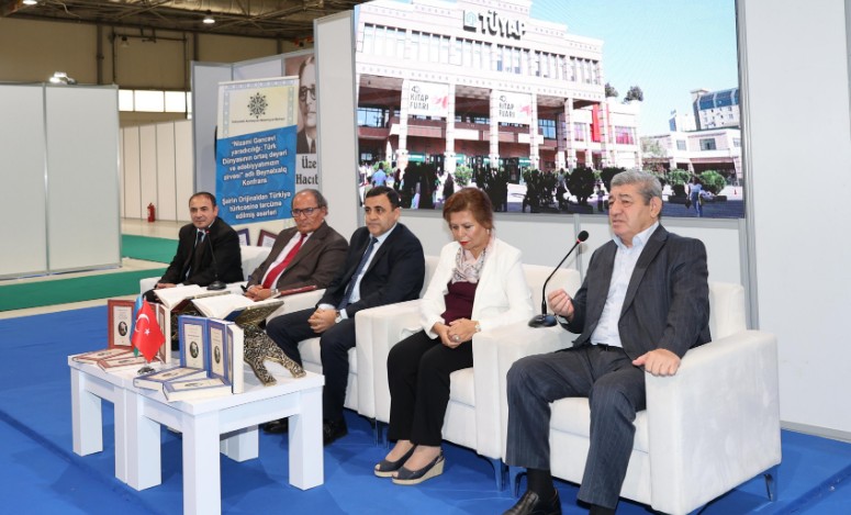 Kitab sərgisində N. Gəncəvinin "Xəmsə"si türkcə təqdim olundu