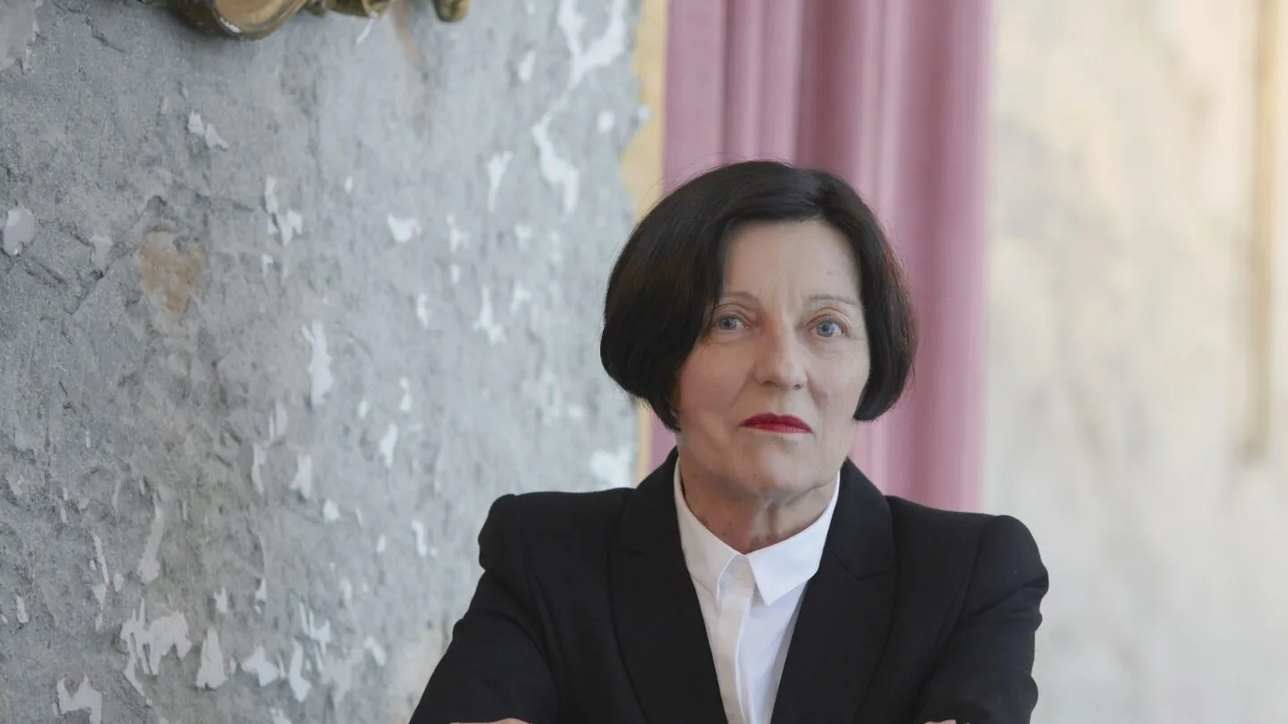 İylənmiş armudlar: - Yeni tərcümə