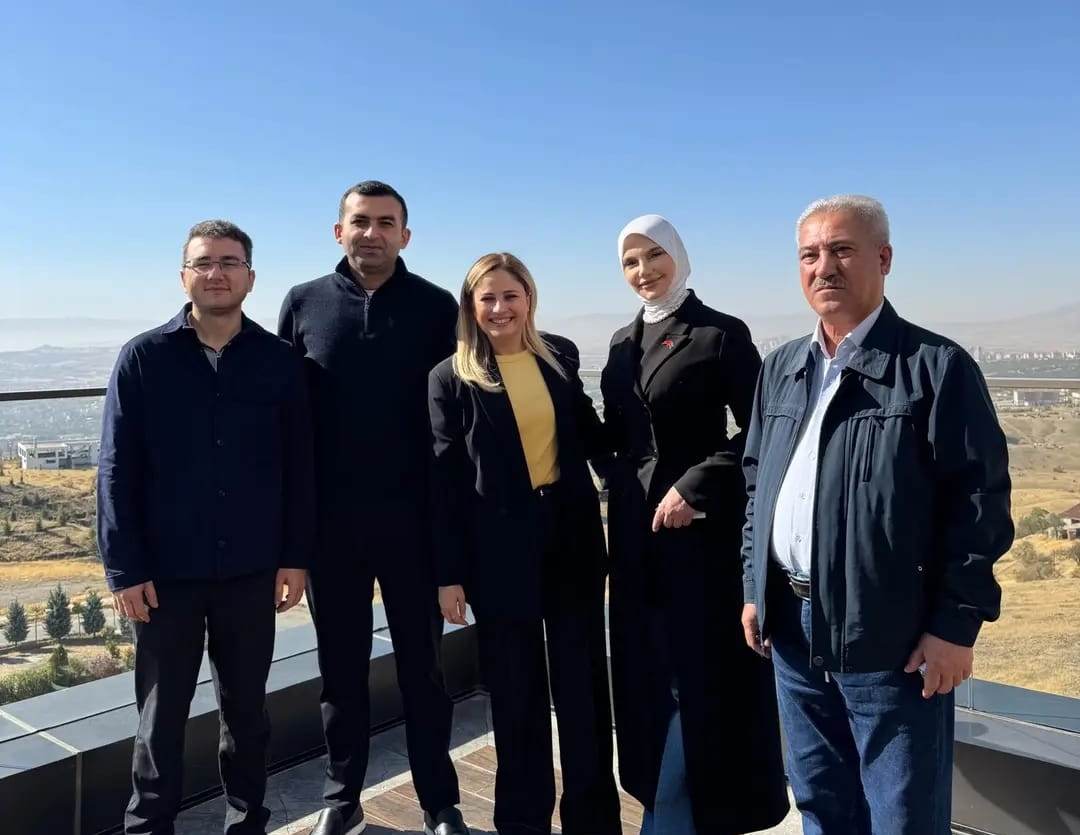 Azərbaycan şairləri 28-ci Beynəlxalq Xəzər Şeir Axşamlarında - Fotolar