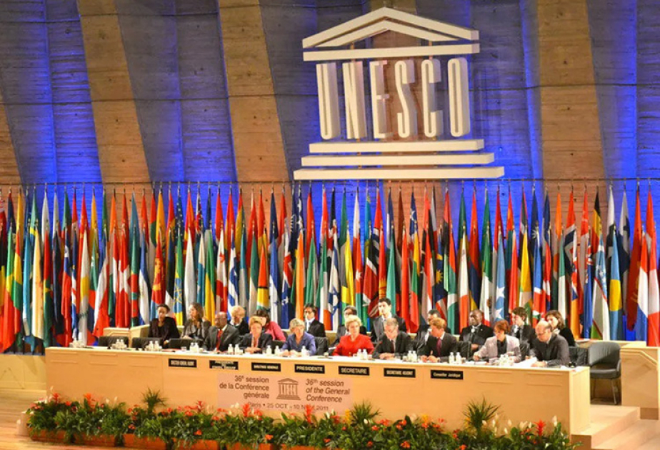 15 dekabr Dünya Türk Dili Ailəsi Günü elan edilib