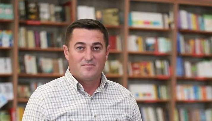 Qaragöl - Cavid Fərzəlinin poeması