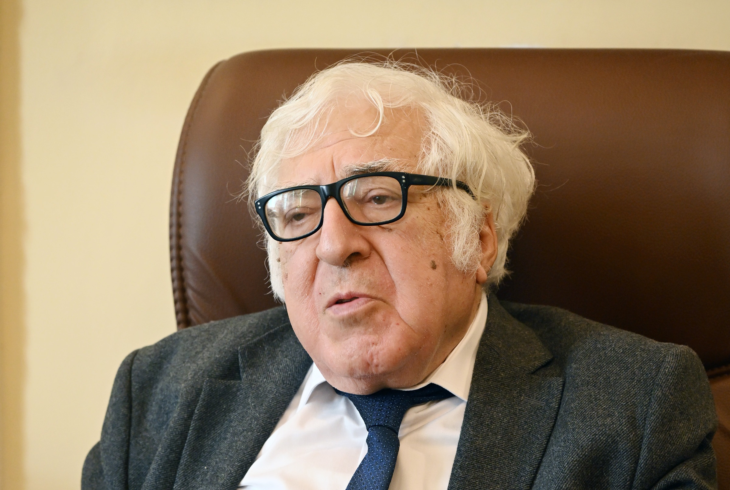 Anar: "Üzərində 27 il işlədiyim əsəri axır ki tamamladım" - MÜSAHİBƏ