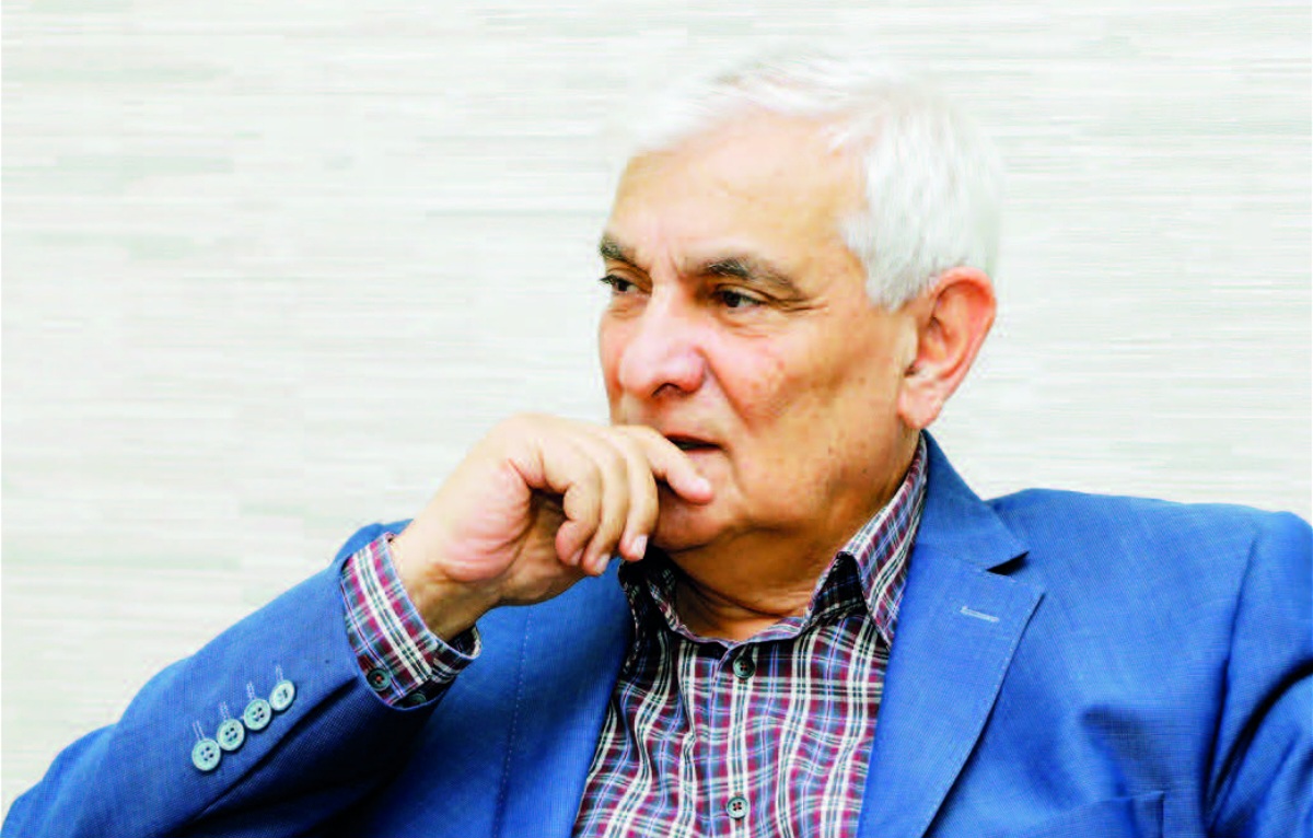 Kamal Abdulla - 75: "Yollar getdi üzü dağa..." - Mehman Qaraxanoğlu yazır