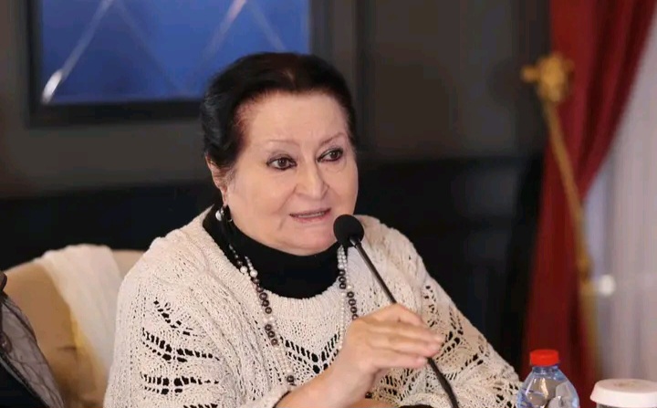 Qərib bir quş kimi.. - Nüşabə Əsəd Məmmədlinin hekayəsi