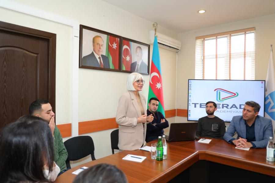 “Mediada Azərbaycan dili” mövzusunda təlimlər başlanıb