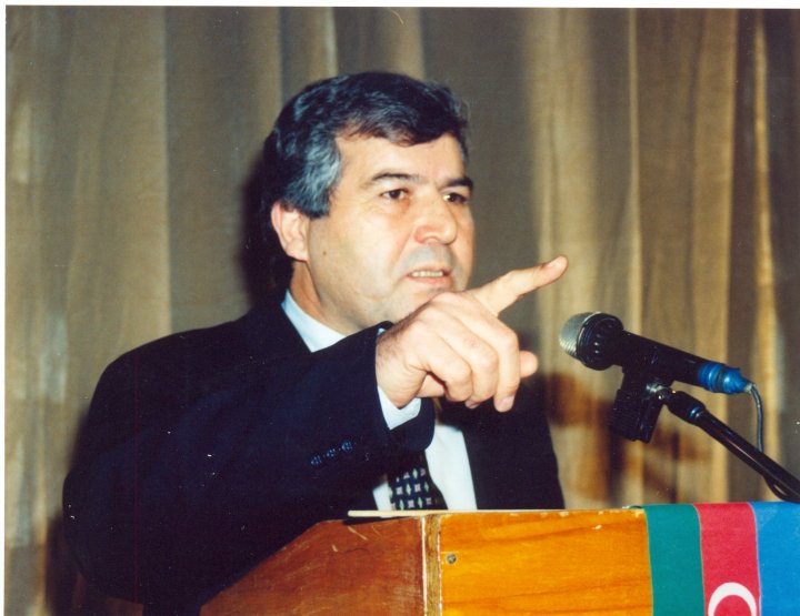 Hər üzdə bir işıq yansa... - Şeir