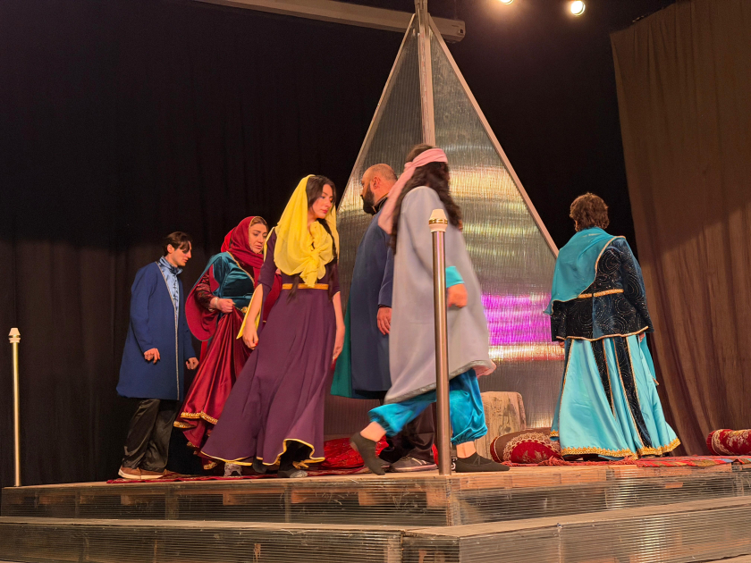 İrəvan Dövlət Azərbaycan Dram Teatrında Axundzadənin əsəri səhnələşdirilir
