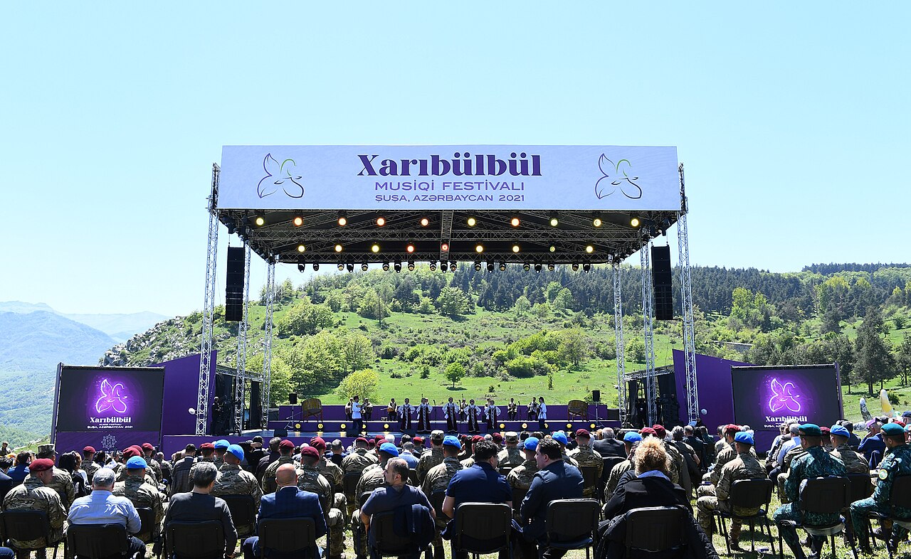 Növbəti "Xarıbülbül" musiqi festivalına hazırlıqlar başlayıb