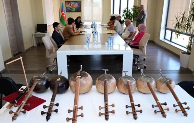 Azərbaycanda ilk dəfə kamança üzrə milli standartlar təsdiqlənib.