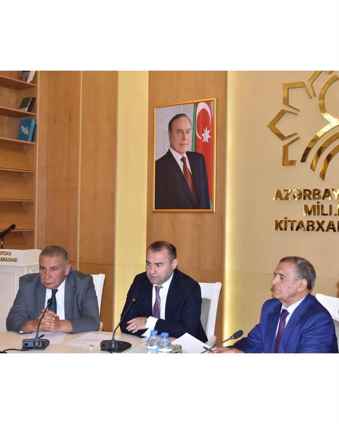 Mədəniyyət Nazirliyinin təşkilatçılığı ilə yazar və naşirlərlə görüş keçirilib