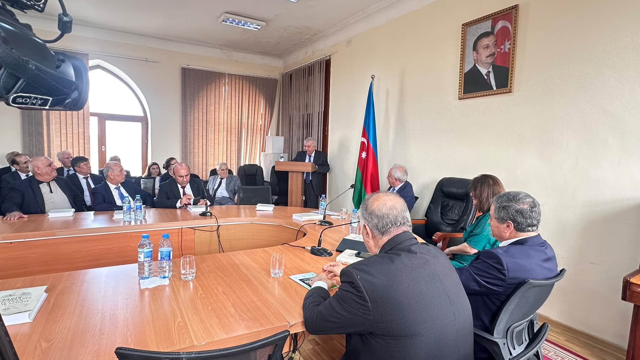 "Sabir Rüstəmxanlı – mütəfəkkir Xalq şairi və istiqlal mübarizi” mövzusunda elmi konfrans keçirilib