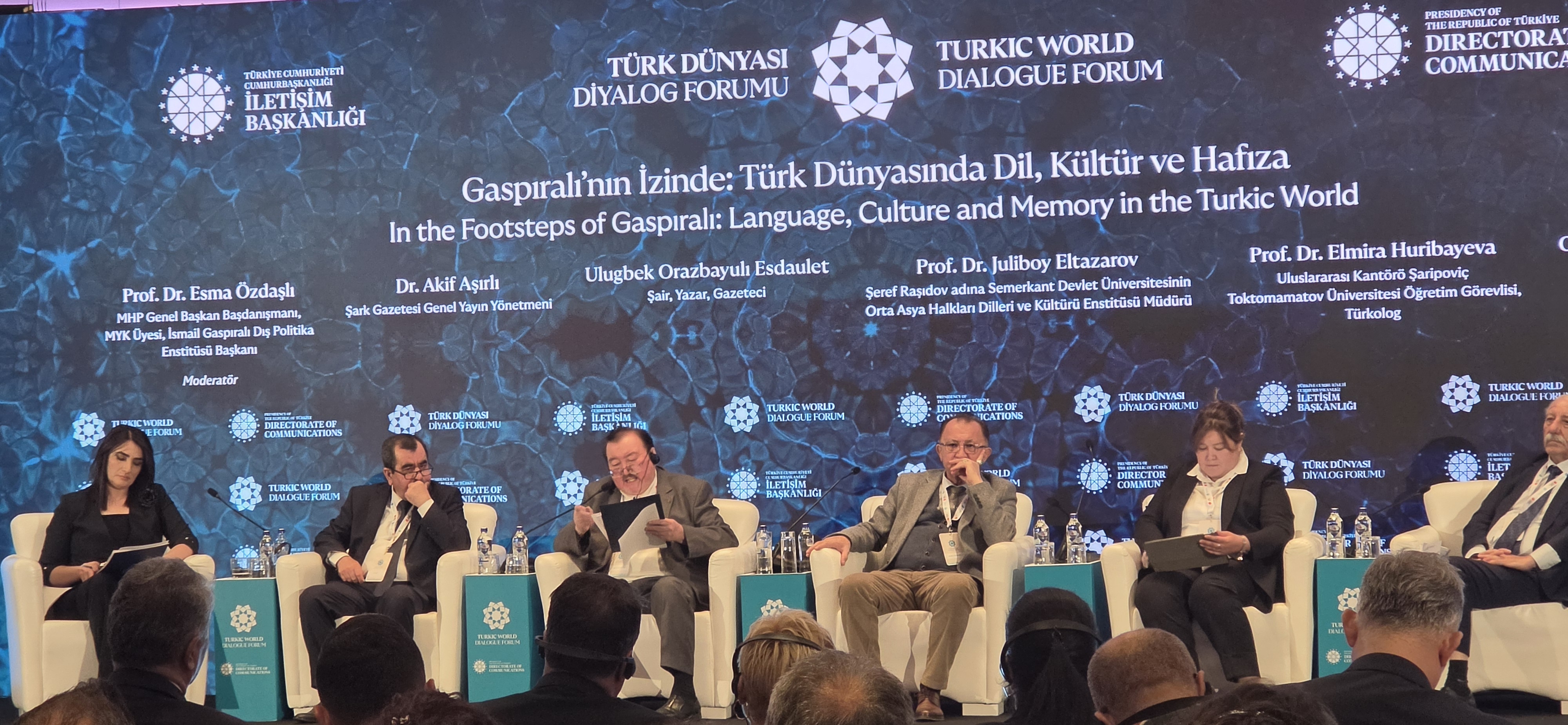 Türk dünyasının birliyinin qorunmasında jurnalistlərin rolu vurğulanıb